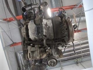 Двигатель (ДВС), ориг. номер 058100103GX, Volkswagen Passat 5 1996-2001