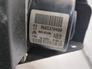 Блок АБС, насос (ABS, ESP, ASR), ориг. номер 9665370480, Citroen C3 picasso 2008-2012