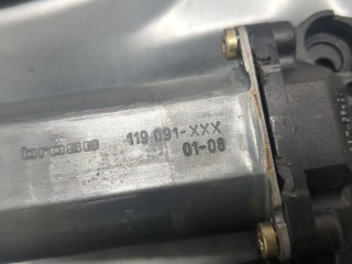 Стеклоподъемник электрический левый передний, ориг. номер 3B2837461, Volkswagen Passat 1996-2001