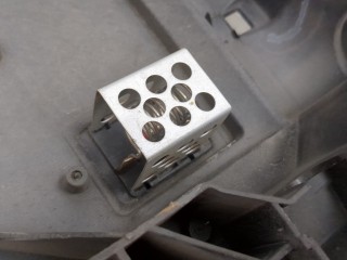 Рамка передняя (телевизор), ориг. номер 7104V7, Citroen C4 2004-2014