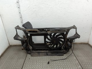 Рамка передняя (телевизор) Audi A4 2004-2009