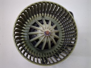 Двигатель отопителя (моторчик печки), ориг. номер 8D1820021, Volkswagen Passat 1996-2001