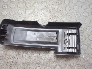 Накладка декоративная на ДВС, ориг. номер 03F103935, Skoda Yeti 2009-2014