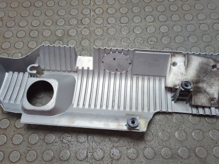 Накладка декоративная на ДВС, ориг. номер 1121237090, Toyota Auris E18 2012-2015