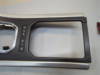 Консоль салона (кулисная часть), ориг. номер LR033424, BJ32045B44BD8LAB, Land Rover Range Rover Evoque 2011-2015
