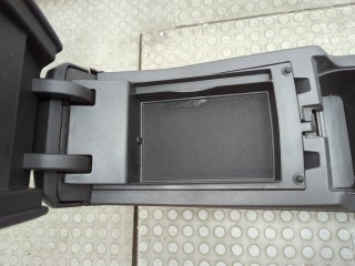 Консоль салона (кулисная часть), ориг. номер GJ5Z78045B30AB, JJ5Z7806024BB, GJ5Z7804619AB, GJ5Z7804608AB, CJ5Z78045D72AB, Ford Escape 2015-2019