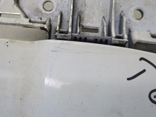 Лючок бензобака, Nissan Primastar 2002-2006