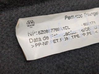 Полка багажника, ориг. номер 5Z0867769A1CL, Volkswagen Fox 2003-2009