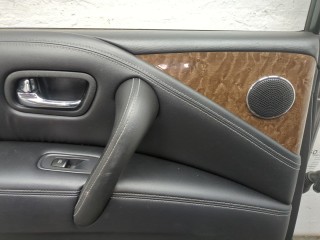 Замок двери левый задний, Infiniti QX80 2013-2014