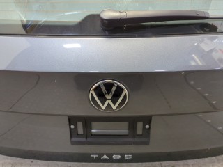 Подсветка номера, ориг. номер 5NA943021, Volkswagen Taos 2020-2024
