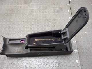 Подлокотник левый передний, ориг. номер 3B0867173, 3B0867174, Volkswagen Passat 5 1996-2001