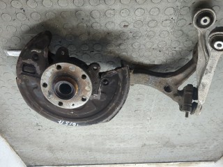 Ступица (кулак, цапфа) правая передняя, ориг. номер 8D0407254C, 3U0407615A, Skoda Superb 2006-2008