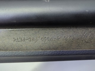Шторка багажника, ориг. номер 1K9867871B, Volkswagen Golf 6 2008-2012