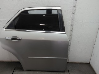 Дверь боковая (легковая) правая задняя Chrysler 300C 2004-2011