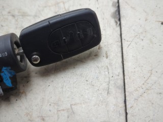 Замок зажигания, ориг. номер 4B0905851B, 4D0905855G, Audi A4 1999-2001