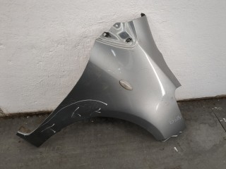 Крыло правое переднее Toyota Yaris 2005-2009
