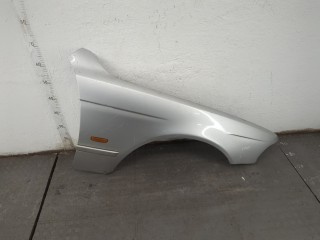 Крыло правое переднее BMW 5 серия 2000-2004