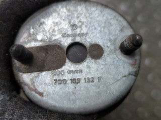 Подушка крепления двигателя, ориг. номер 7D0199132E, 044199207P, Volkswagen Transporter 1990-2003