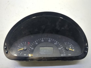 Щиток приборов (приборная панель) Mercedes Vito W639 2003-2010