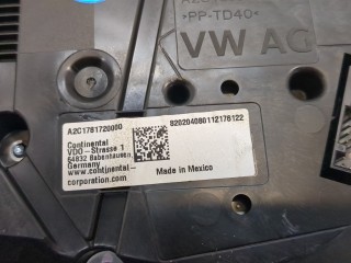 Щиток приборов (приборная панель), ориг. номер 17A920840A, Volkswagen Jetta 7 2018-2022