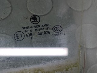 Стекло боковой двери левое переднее, ориг. номер 3T0845201A, Skoda Superb 2008-2013