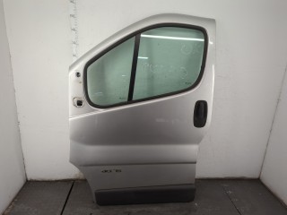 Стекло боковой двери левое переднее Renault Trafic 2006-2014
