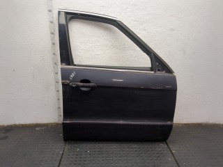 Стекло боковой двери правое переднее Ford S-Max 2006-2010