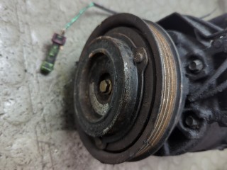 Компрессор кондиционера, ориг. номер 8D0260805Q, Volkswagen Passat 2000-2005
