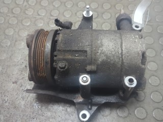 Компрессор кондиционера Ford Focus 2004-2008