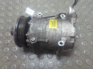 Компрессор кондиционера Ford Focus 2007-2011