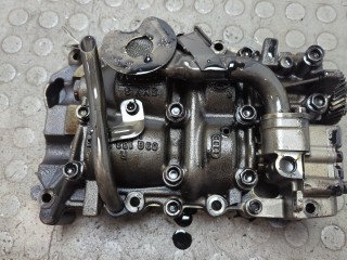 Насос масляный, Volkswagen Passat 2005-2010