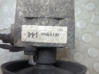 Насос гидроусилителя руля (ГУР), ориг. номер 7611332111, Nissan Almera 2002-2006