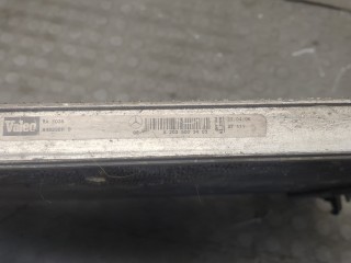 Радиатор охлаждения двигателя, Mercedes C W203 2000-2004