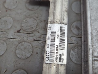Радиатор охлаждения двигателя, ориг. номер 4H0145804A, Audi A8 2007-2010