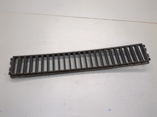 Заглушка (решетка) бампера левая передняя, ориг. номер 6Y0853677B41, Skoda Fabia 1999-2004