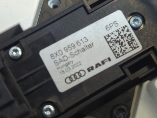 Фонарь салона (плафон), ориг. номер 8V0947135D, Audi A3 2012-2016