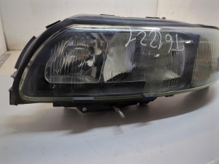 Фара (передняя) левая Volvo V70 2000-2004