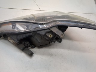 Фара (передняя) правая, Ford Focus 2007-2011