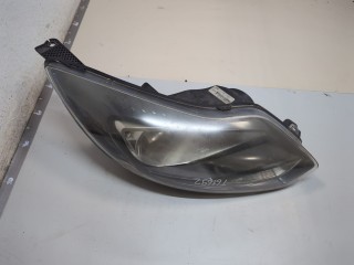 Фара (передняя) правая Ford Focus 2007-2011