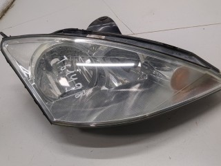 Фара (передняя) правая Ford Focus 2001-2005
