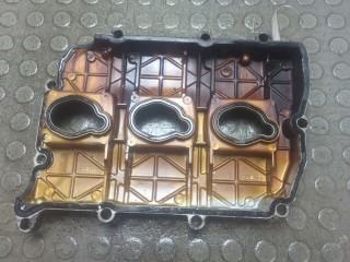 Крышка клапанная ДВС, Subaru Tribeca 2004-2007