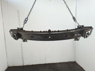 Усилитель бампера передний Mazda 3 2008-2011