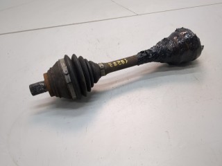 Полуось (приводной вал, шрус) левая передняя, ориг. номер 5Q6407271R, Volkswagen Jetta 7 2018-2022