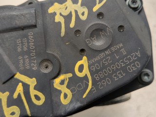 Заслонка дроссельная, ориг. номер 03D133062E, Skoda Fabia 2004-2007