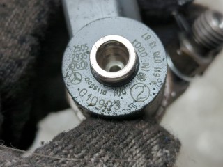 Форсунка топливная, ориг. номер 0445110100, 5137257AA, RX137257AC, Chrysler PT Cruiser 2000-2006