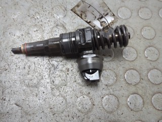 Форсунка топливная Volkswagen Golf 4 1997-2006