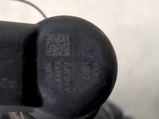 Форсунка топливная, ориг. номер 03L130277S, 03L130277SX, Volkswagen Polo 2009-2014
