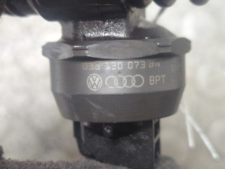 Форсунка топливная, ориг. номер 038130073BN, 038130079TX, Volkswagen Transporter 5 2002-2009