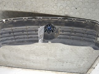 Решетка радиатора, ориг. номер 3B0853651K, 3B0853651J, 3B0853651H, Volkswagen Passat 1996-2001