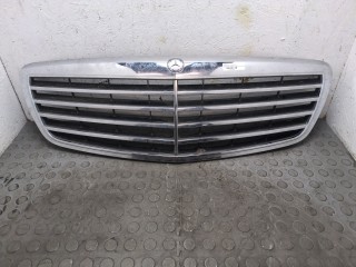 Решетка радиатора Mercedes S-Класс 2005-2009